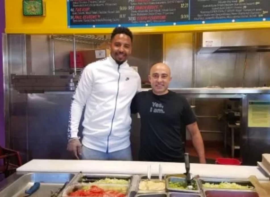 Ike’s Sandwiches (with boxer Andre Ward) opening Hayward shop
