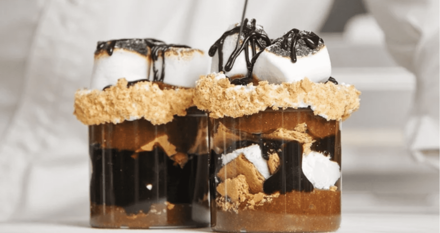 Chocolatey smores desserts topped with marshmallows