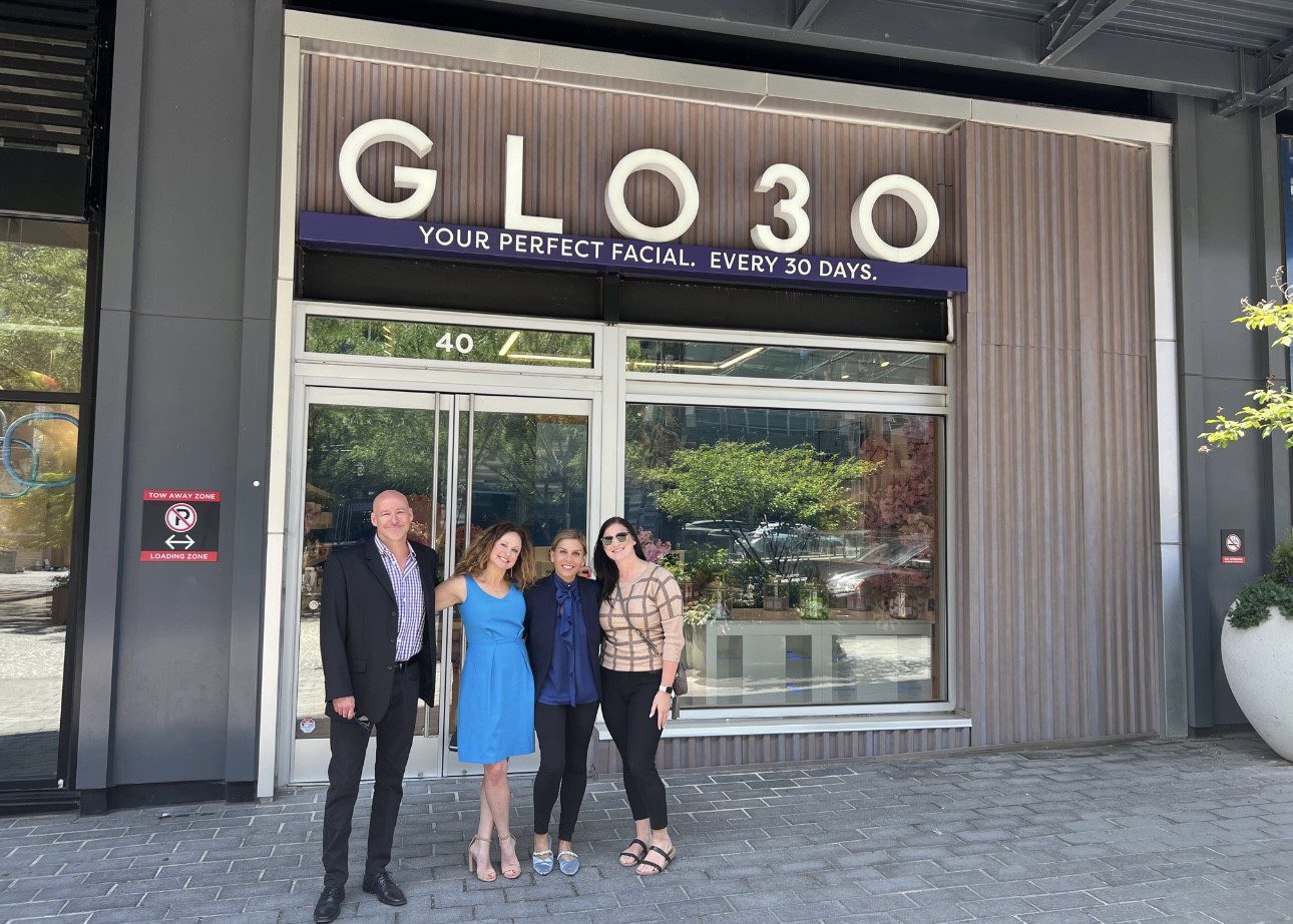 James and Andrea Robertson Dallas Franchisees with GLO30 Founder Dr. Arleen Lamba and Fransmart's Abigail Freeland VP of Franchise Sales